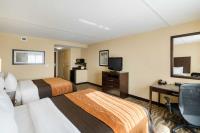  Comfort Inn & Suites Hotel image 23